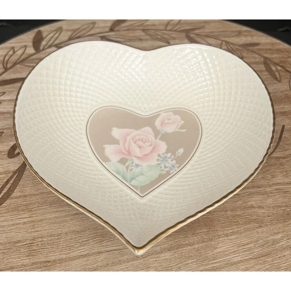 Mikasa ROSE DUET Taupe Heart Candy Dish Ivory Bone China Japan 6